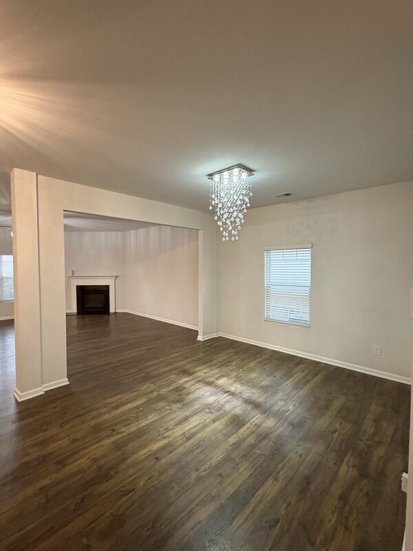 Building Photo - 407 Lakemont Dr