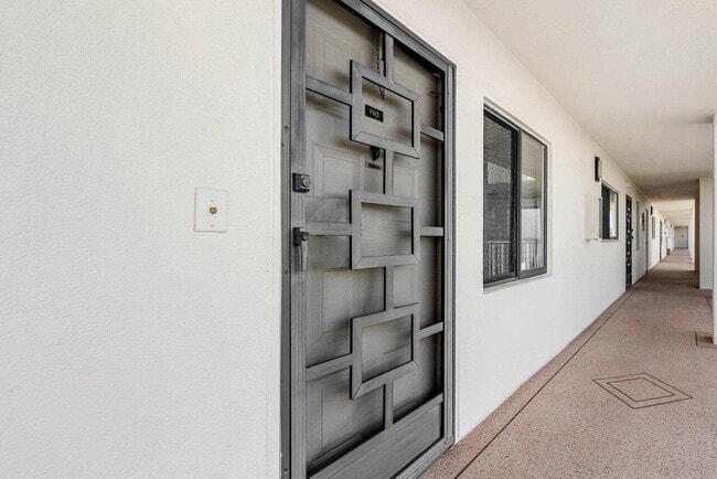 Building Photo - 7310 Ashford Pl