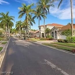 Building Photo - 14290 Reflection Lakes Dr