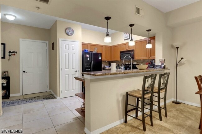 Building Photo - 20257 Royal Villagio Ct