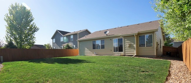 Building Photo - 7468 Skyline Way