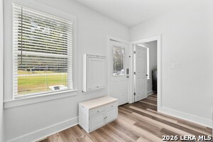 Building Photo - 216 Eleanor Ave