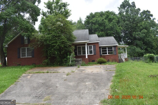 Building Photo - 4830 Wilson Rd