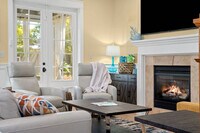 Building Photo - 2469 Bungalo Ln