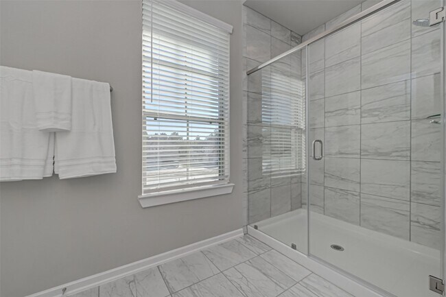 Building Photo - 559 Longleaf Pine Dr