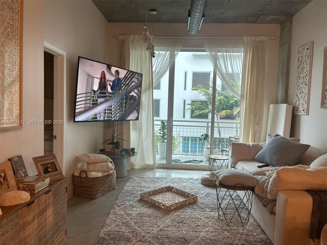 Building Photo - 2001 S Biscayne Blvd