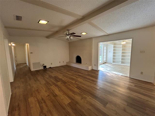 Building Photo - 415 Ridgewood Dr