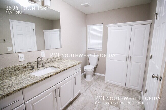 Building Photo - 3894 Town Terrace