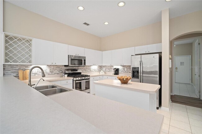 Building Photo - 1103 Signature Dr