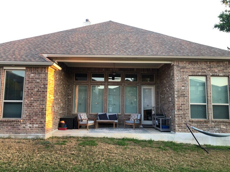 Building Photo - 12823 Florianne