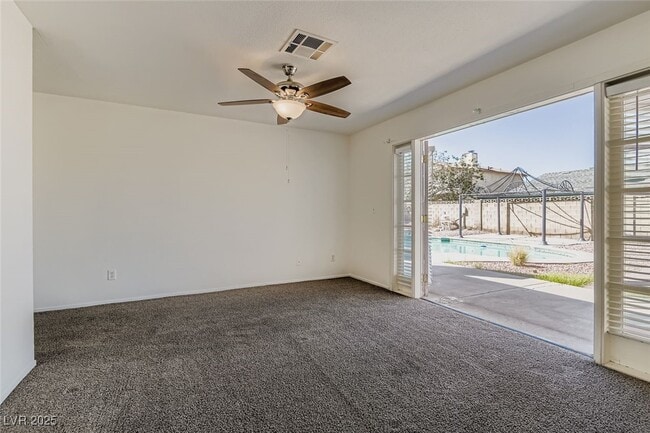 Building Photo - 710 Arrowhead Trail