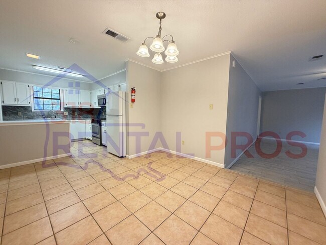 Building Photo - 3 Bed 2 Bath Home in Ruston