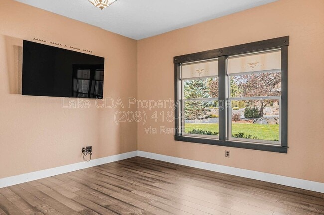 Building Photo - 3676 W Cielo View Ct