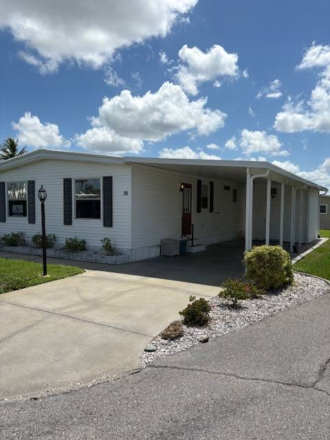 Primary Photo - 16 Falla Ct