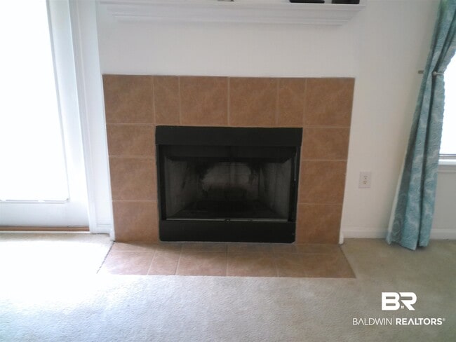 Building Photo - 1517 Regency Rd