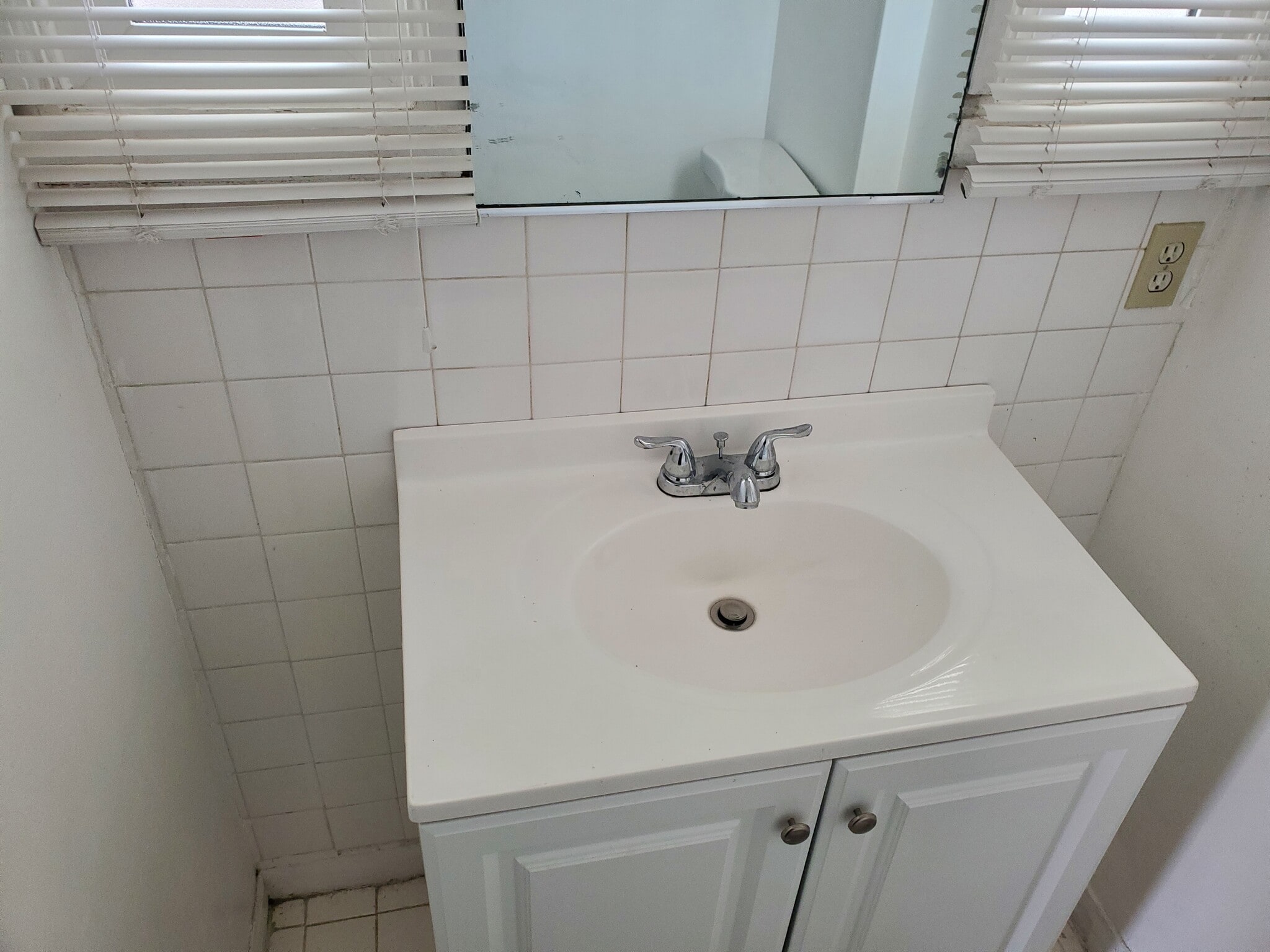 Building Photo - 11012 Aletta Ave