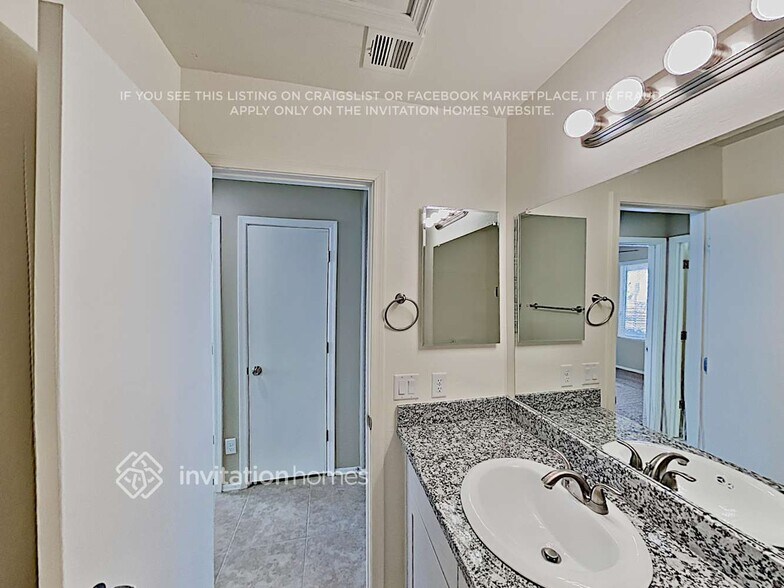 Building Photo - 3131 W Yellow Peak Dr