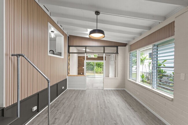 Building Photo - 98-386-386 Ponohale St