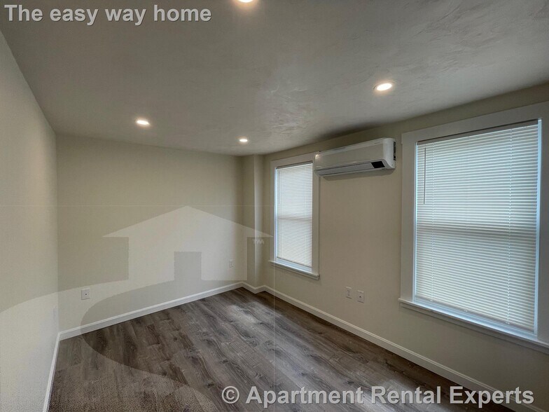 Building Photo - 72-74 Washington St Unit #6