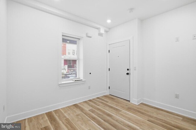 Building Photo - 349 N 62nd St