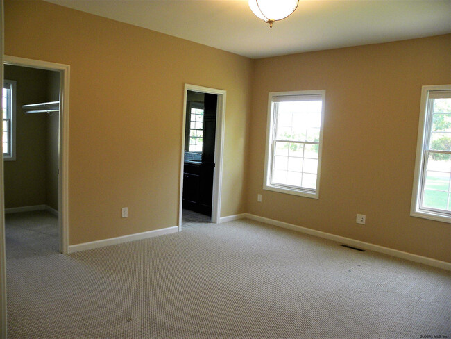 Building Photo - 23 Guideboard Rd