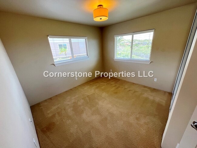 Building Photo - 92-637-637 Welo St