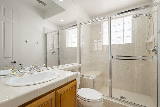Building Photo - 78695 Castle Pines Dr