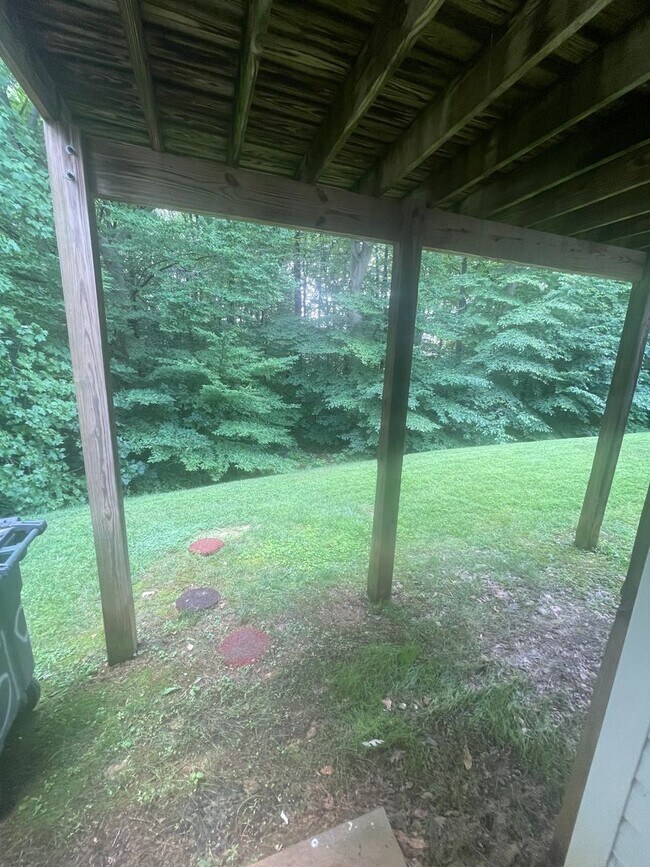 Building Photo - 519 Twinleaf Dr