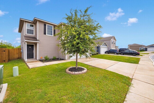 Building Photo - Charming Two-Story Home on Far West Side