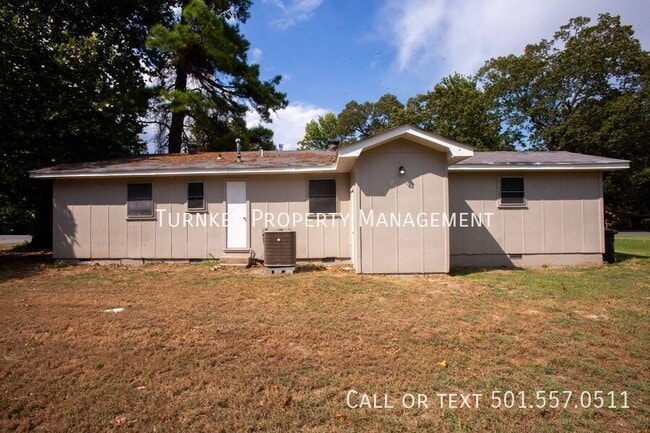 Building Photo - 1112 Ray Rd