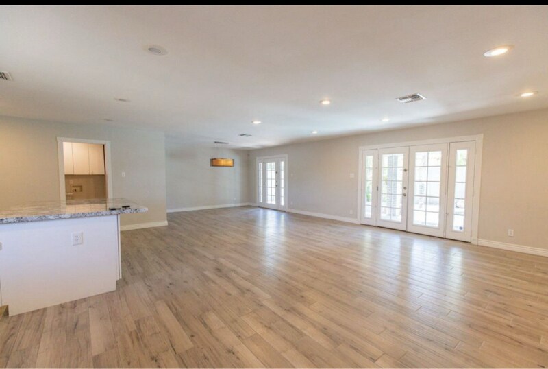 Building Photo - 5120 S Dorsey Ln