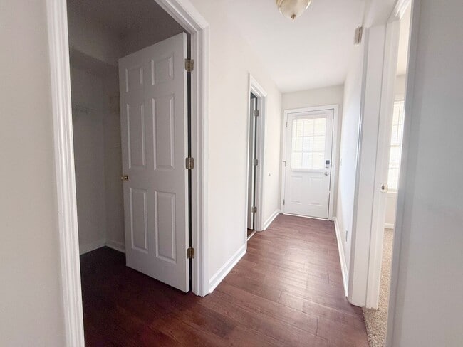 Building Photo - 430 W Stevens St