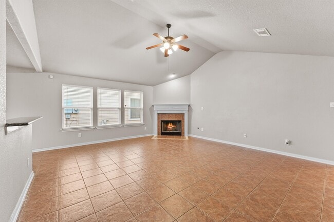 Building Photo - 21615 Mt Elbrus Way