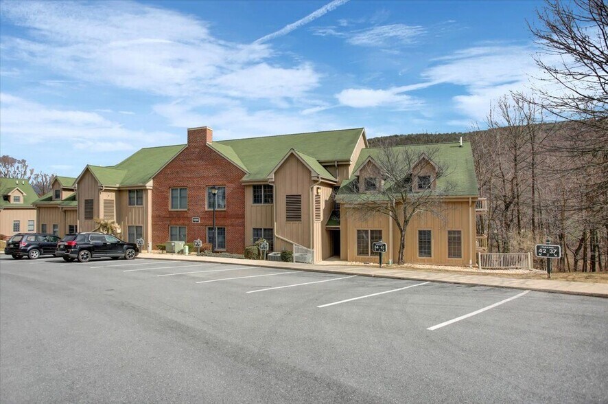 Building Photo - 14200 Northern Lights Drive