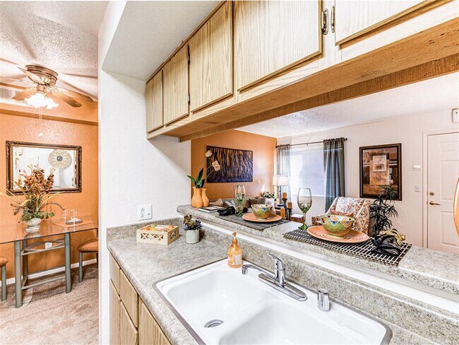 Building Photo - Country Club at Valley View - 55+ Senior A...