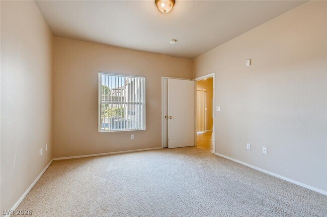 Building Photo - 7255 W Sunset Rd