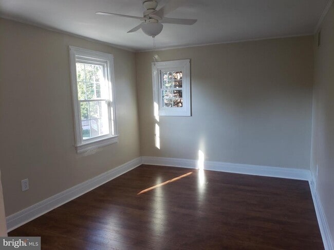 Building Photo - 122 Morningside Dr