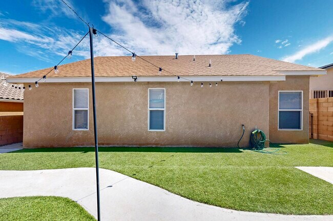 Building Photo - 10743 Antler Tool Rd SW