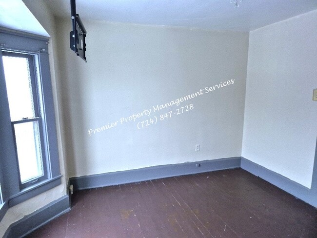 Building Photo - 1305 Irwin St