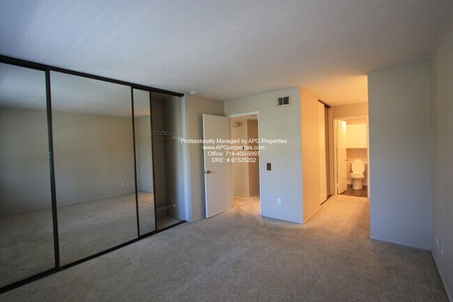 Building Photo - 171 Greenfield-