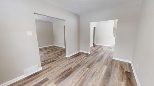 Building Photo - Stockyards Area - 3 Bedroom - 2 Bath Single Family Home