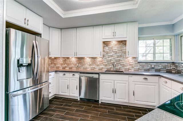 Building Photo - 3713 Brentwood Ct