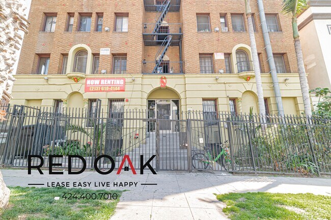 Building Photo - 2850 Leeward Ave