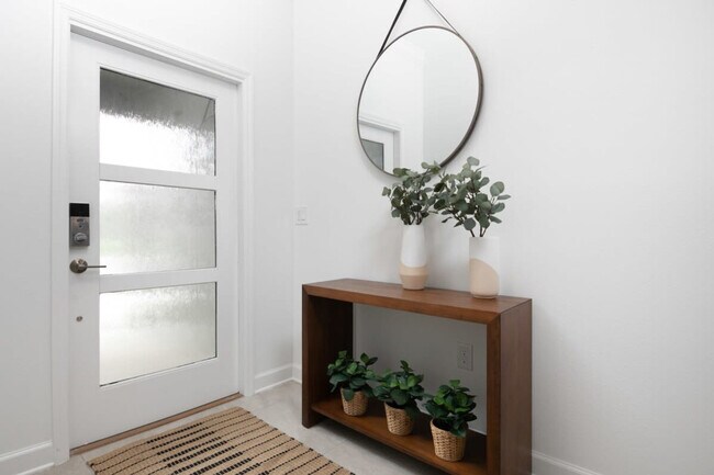 Building Photo - 4241 Paragraph Dr