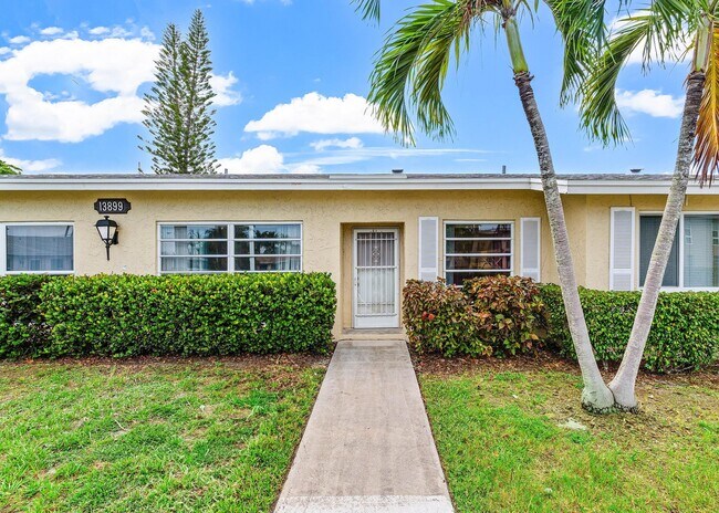 Building Photo - 13899 Via Aurora