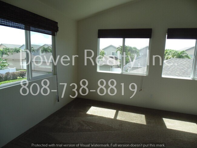 Building Photo - 4/3/2 at Ocean Pointe!