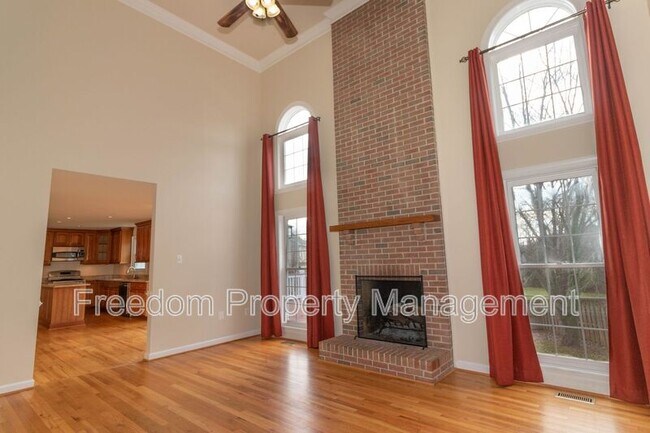 Building Photo - 80 Brookshire Dr