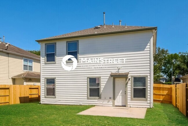 Building Photo - 3 Bedroom Pet-Friendly Home in Houston, TX with Main Street Renewal