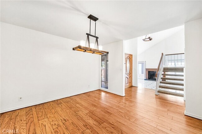 Building Photo - 16293 Wayfarer Ln