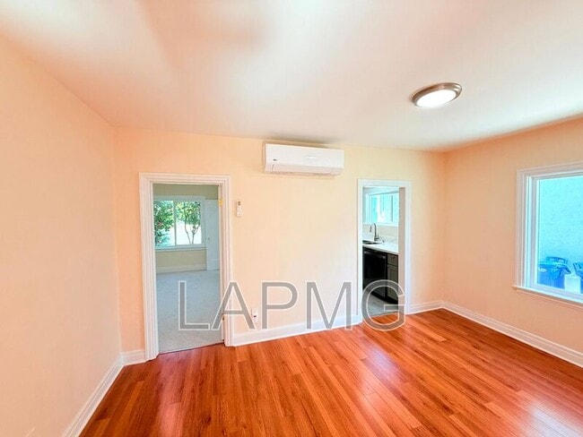 Building Photo - 714-716 El Centro Street